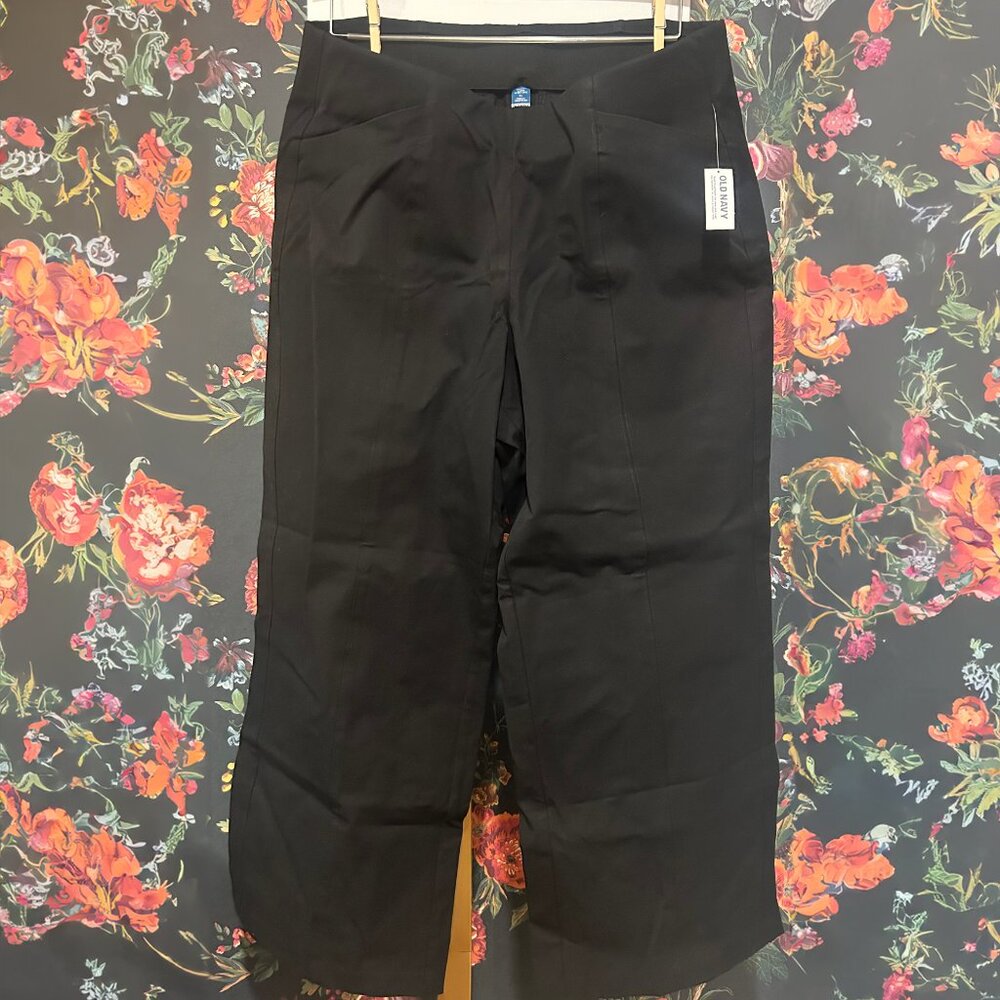 BNWT Old Navy High-Waisted Pull-On Pixie Wide-Leg Pants - Black Size XL